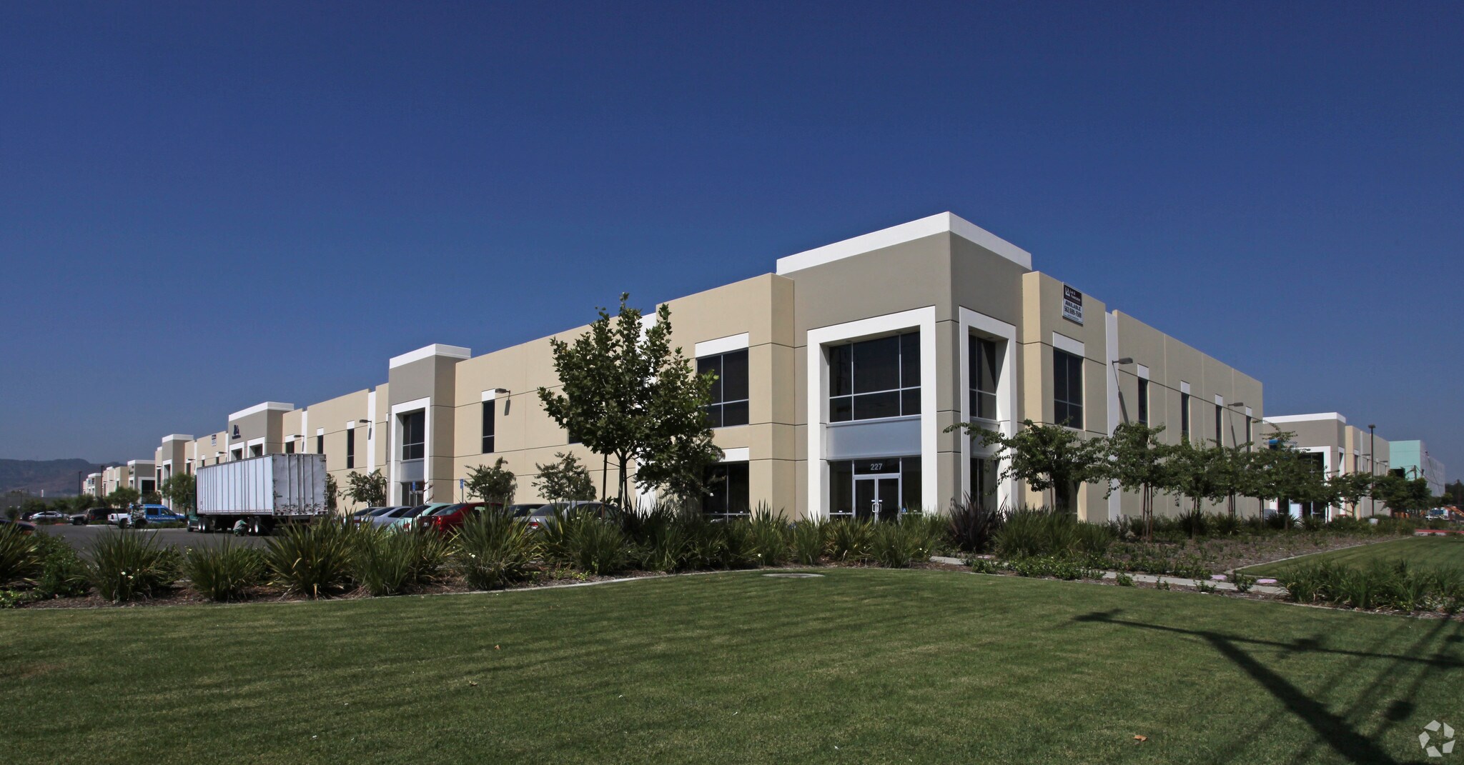 139-189 N Sunset Blvd, City Of Industry, CA for lease Primary Photo- Image 1 of 10