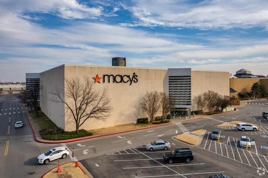 1901 NW Expressway St, Oklahoma City, OK for sale - Primary Photo - Image 1 of 1