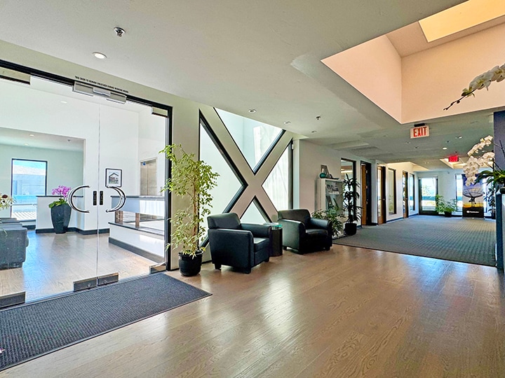 6185-6187 Carpinteria Ave, Carpinteria, CA for sale - Interior Photo - Image 2 of 13