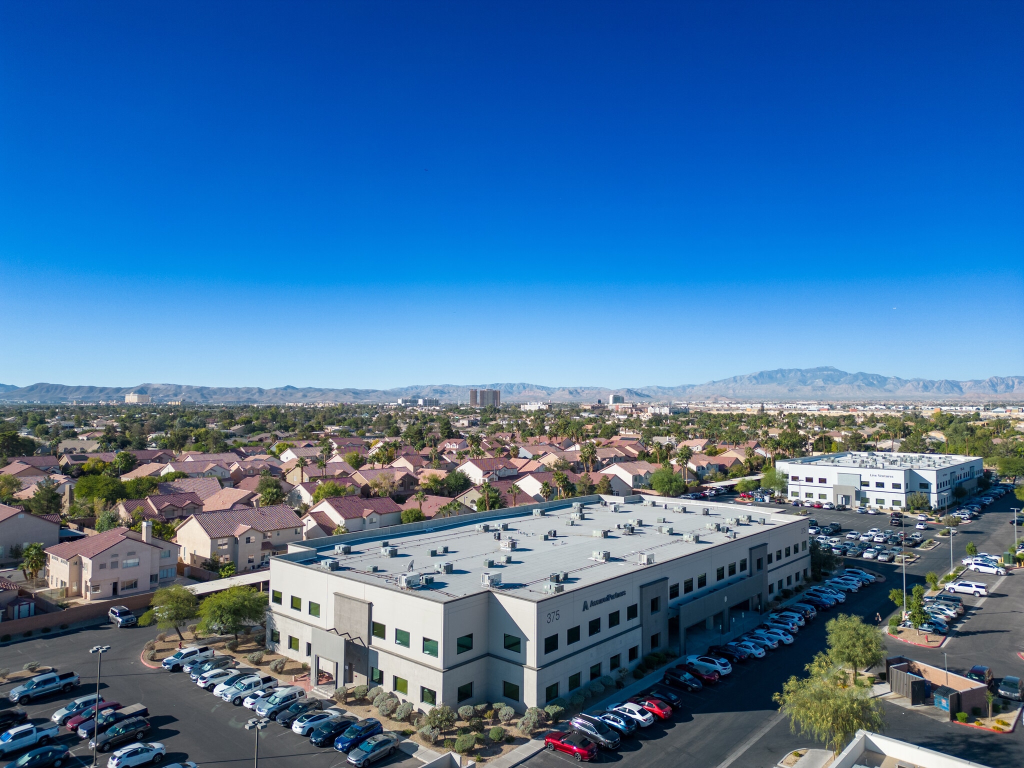 375 E Warm Springs Rd, Las Vegas, NV for lease Building Photo- Image 1 of 16