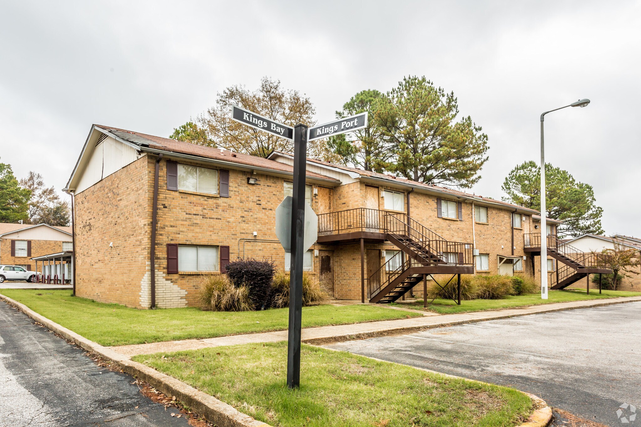 4168 The Place St, Memphis, TN 38128 Walden Pointe Apartments