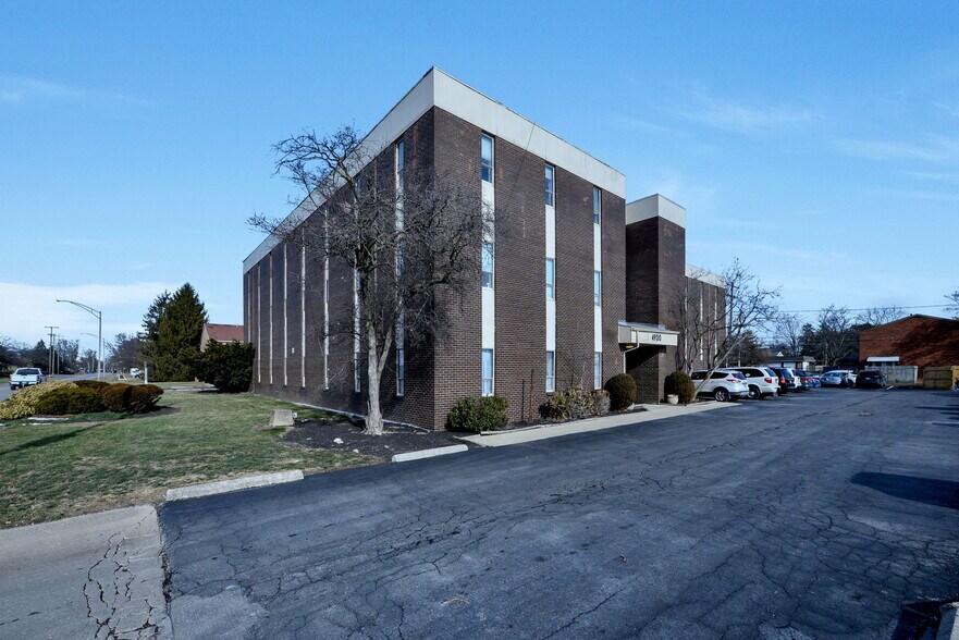 4900 Reed Rd, Columbus, OH for lease - Building Photo - Image 2 of 18