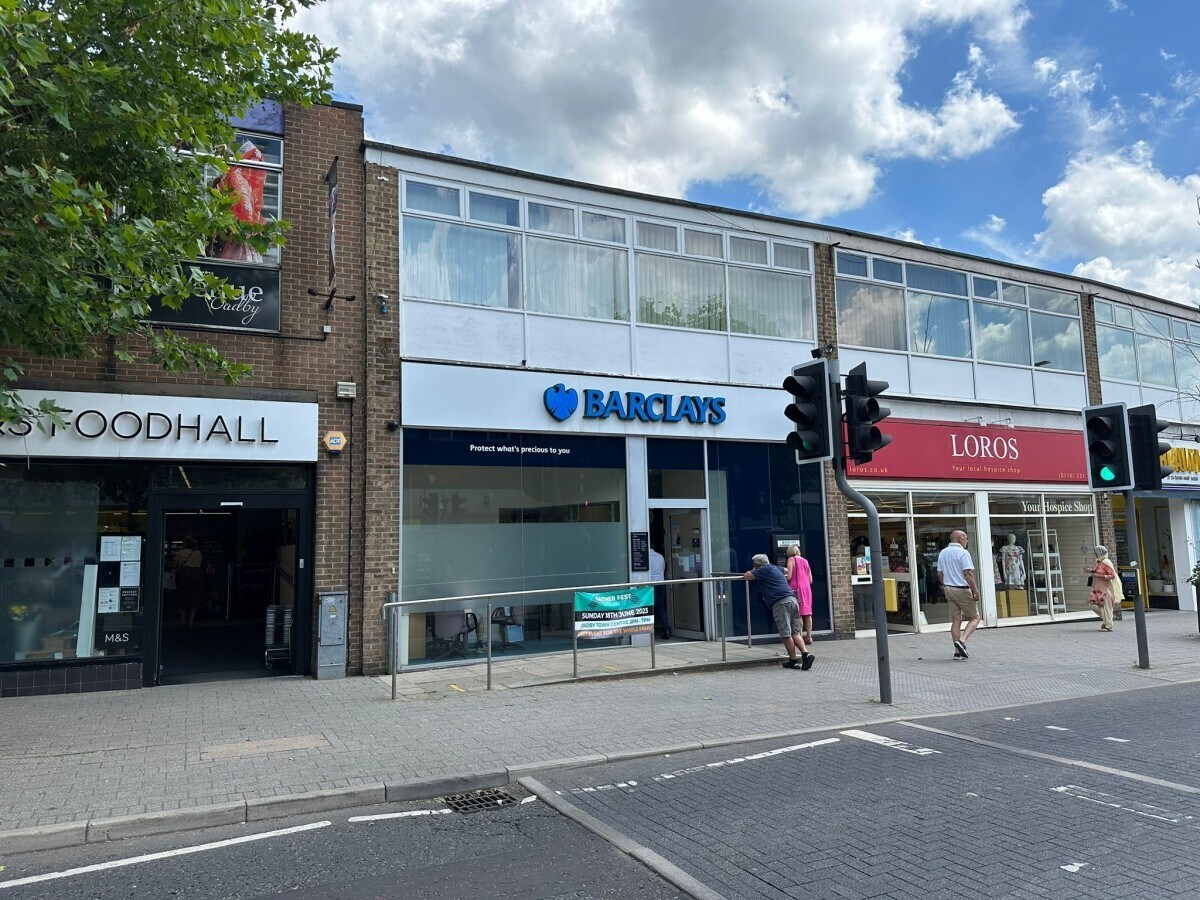 25 The Parade, Oadby for sale Primary Photo- Image 1 of 1