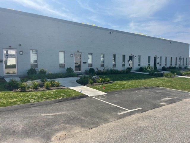 101-111 Tosca Dr, Stoughton, MA for lease - Building Photo - Image 1 of 18