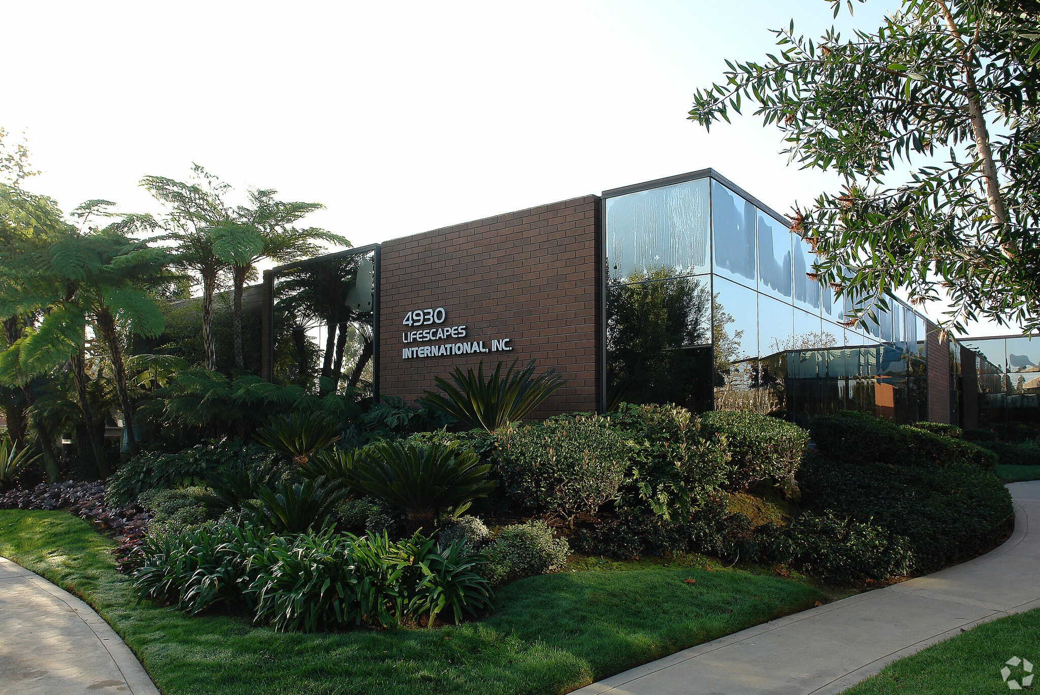 4930 Campus Dr, Newport Beach, CA for lease Building Photo- Image 1 of 7