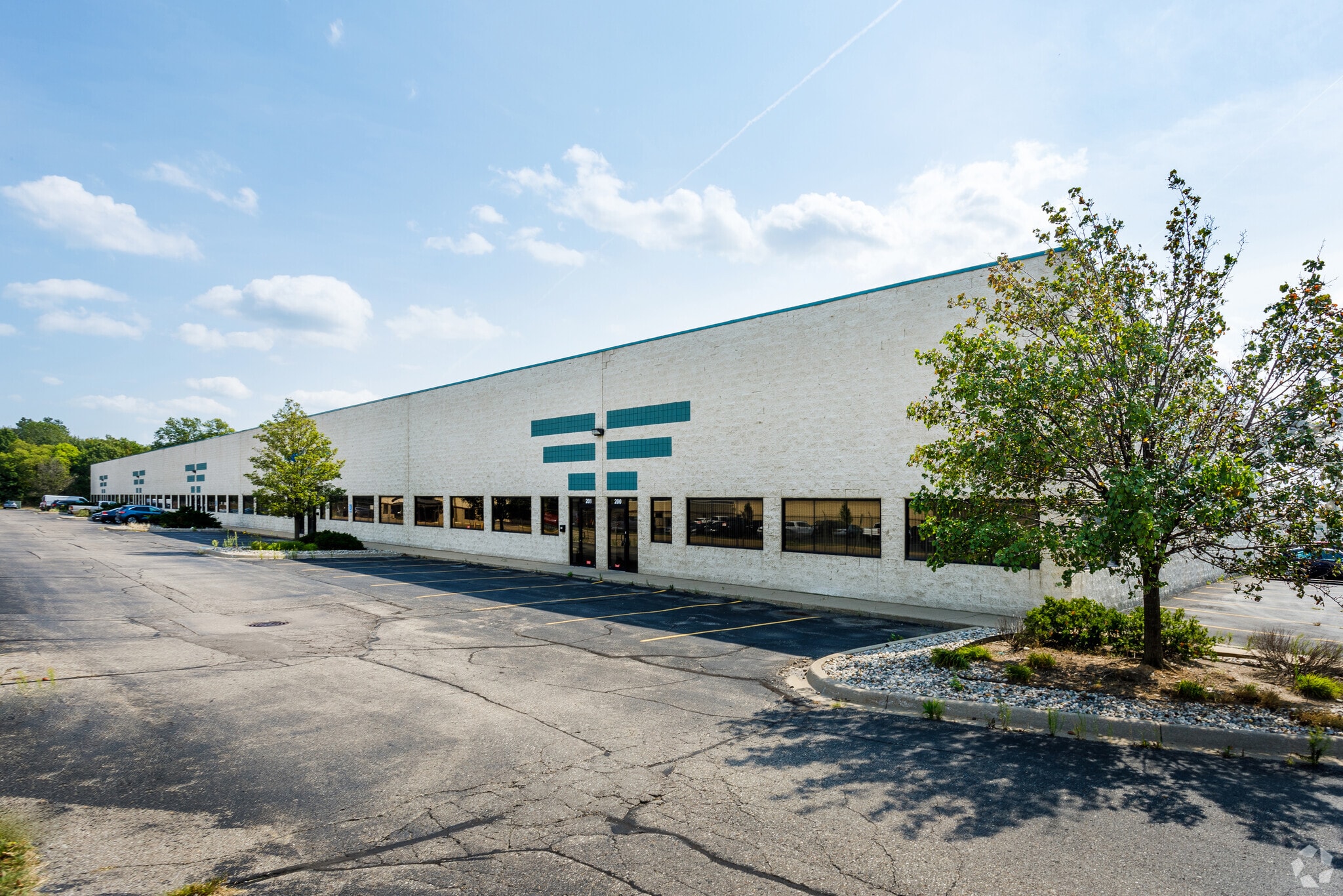 9685 Harrison Rd, Romulus, MI for lease Primary Photo- Image 1 of 8