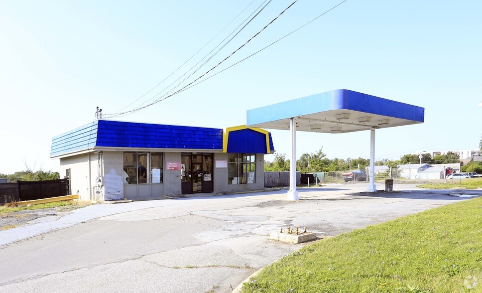 650 Route 211 E, Middletown, NY for sale - Primary Photo - Image 1 of 1