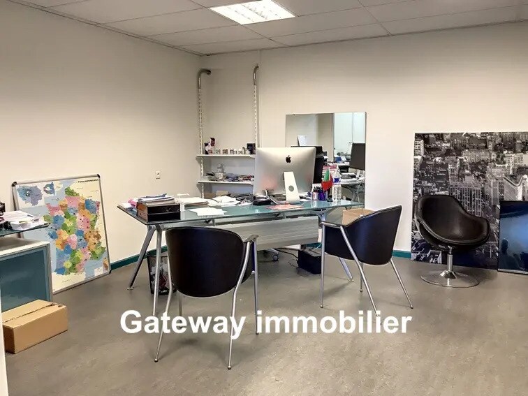 Industrial in Abrest for sale - Building Photo - Image 3 of 6