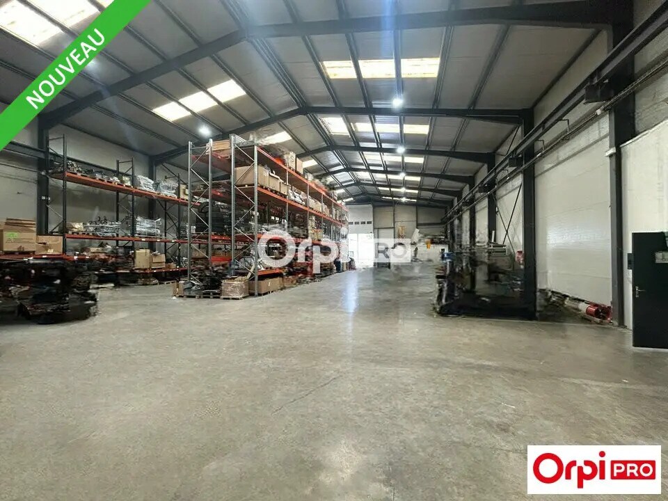 Flex in Livron-sur-Drôme for lease Interior Photo- Image 1 of 4