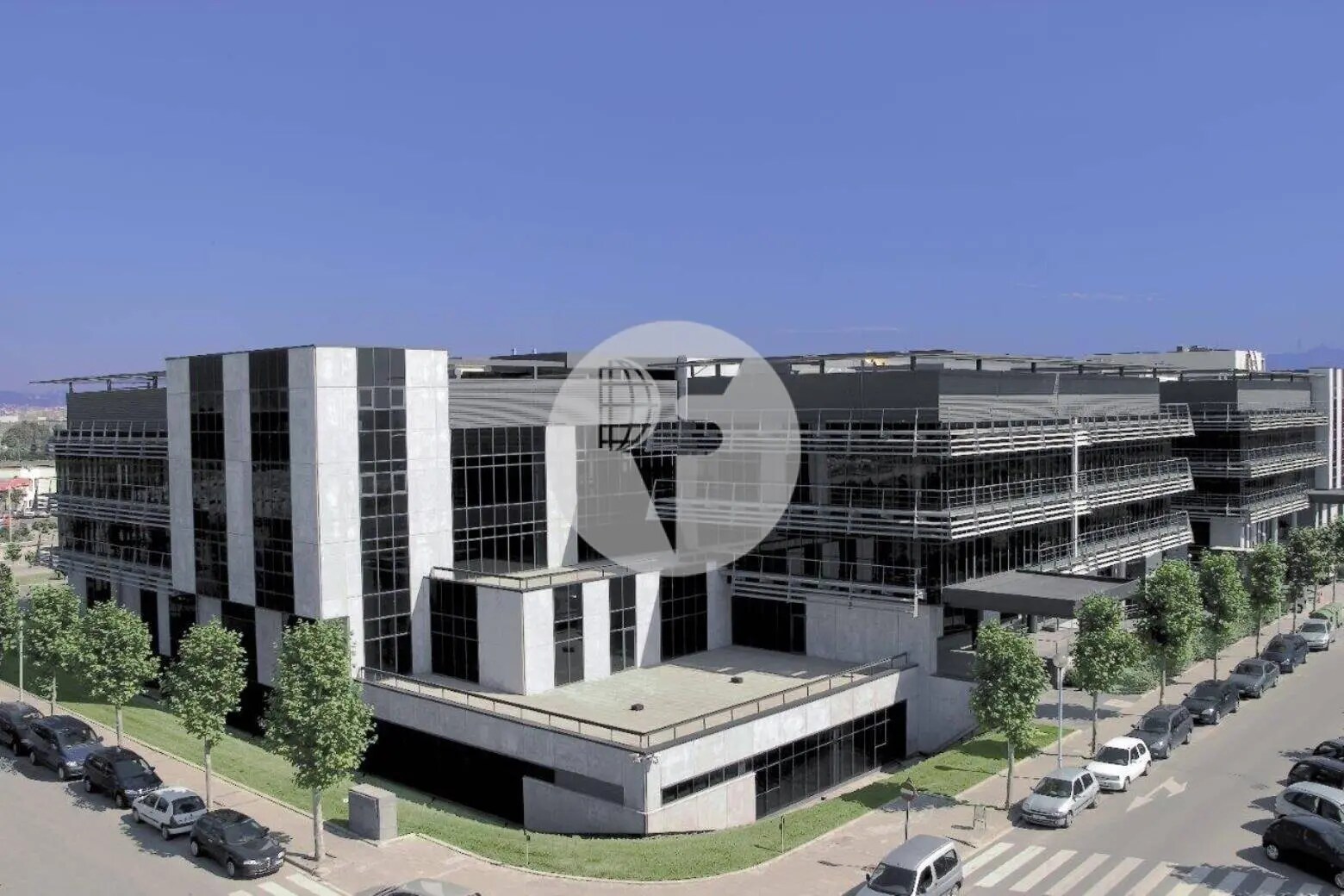 Office in El Prat de Llobregat, Barcelona for lease Building Photo- Image 1 of 14