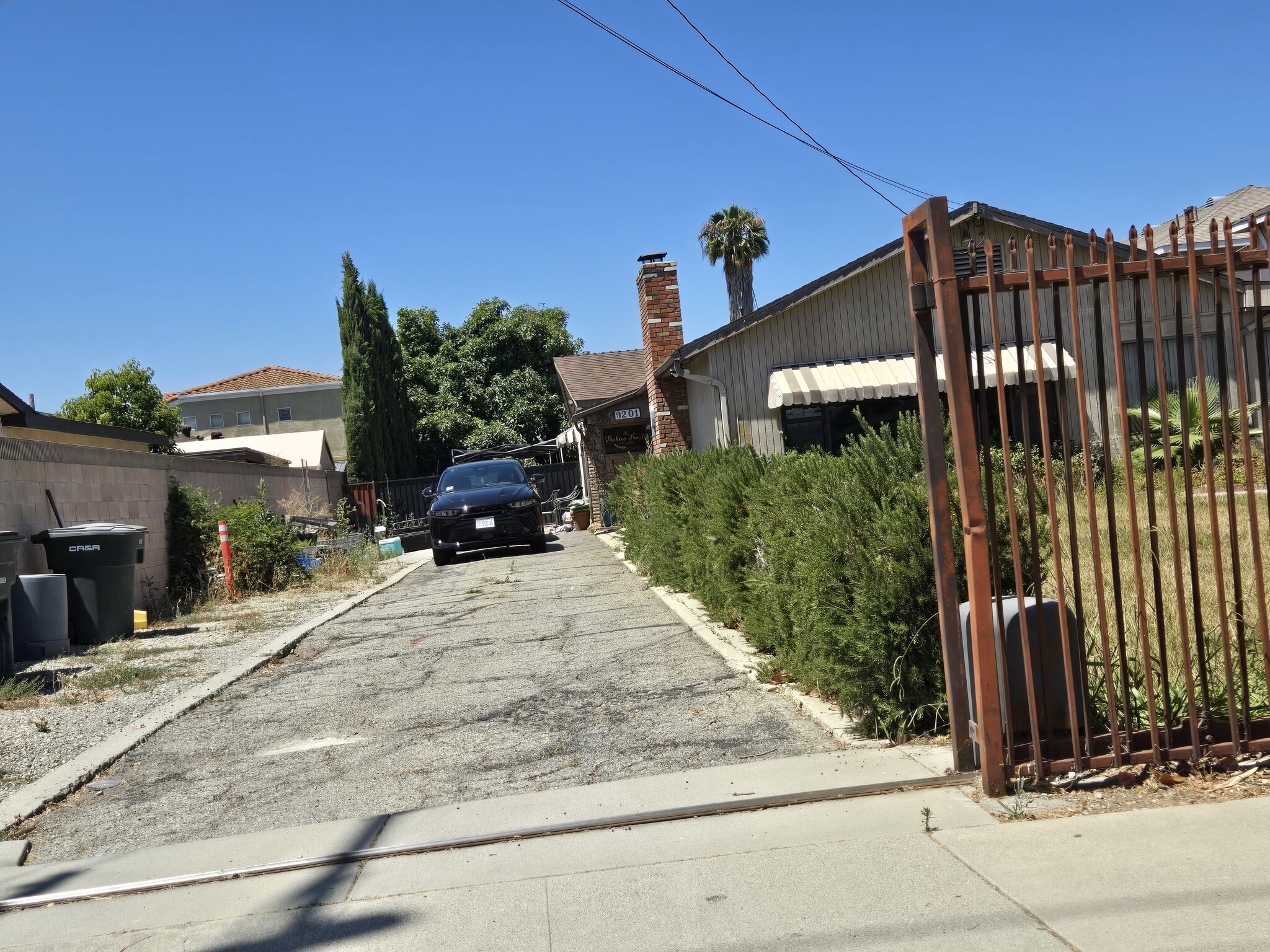 9201 Cedar St, Bellflower, CA for sale Primary Photo- Image 1 of 8