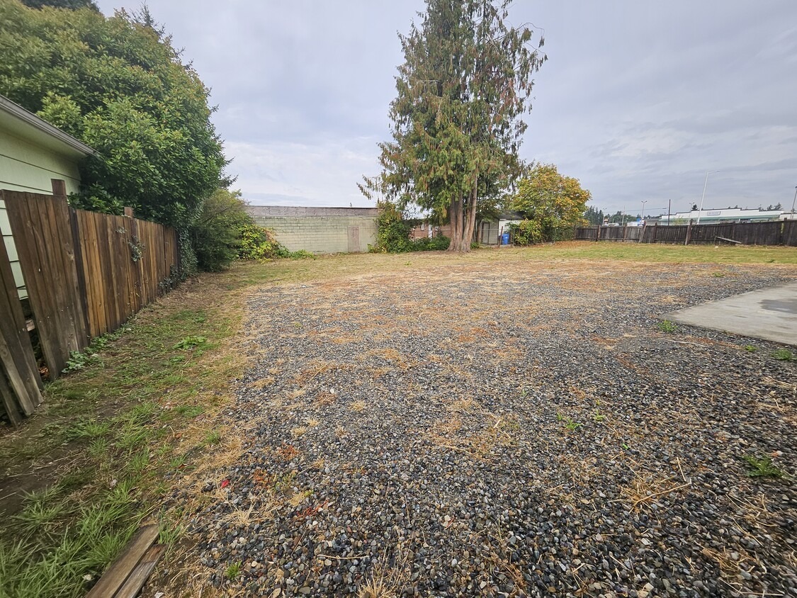 11220 A St S, Parkland, WA 98444 | LoopNet