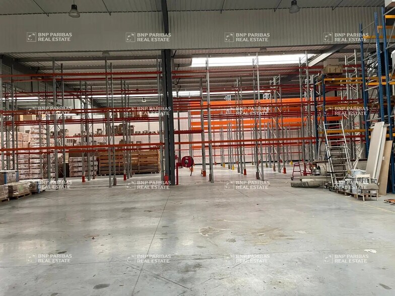 Flex in Blanquefort for lease - Building Photo - Image 3 of 6