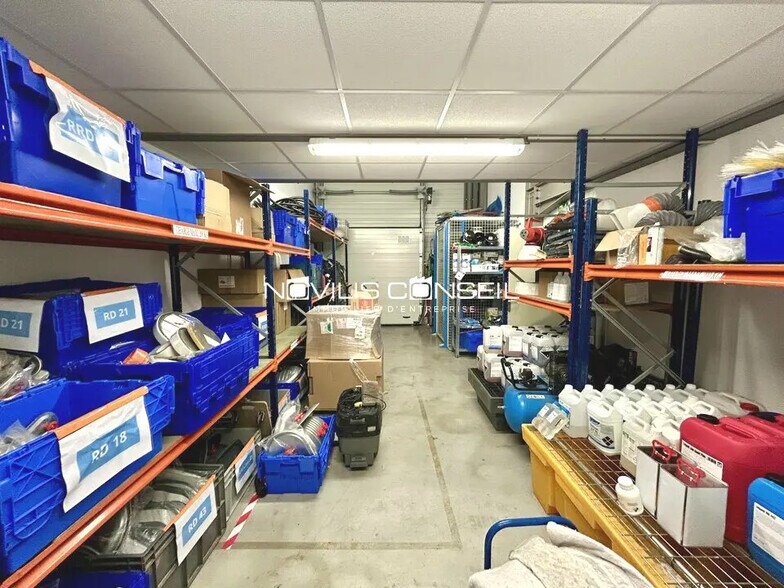 Flex in Toulouse for lease - Interior Photo - Image 2 of 8