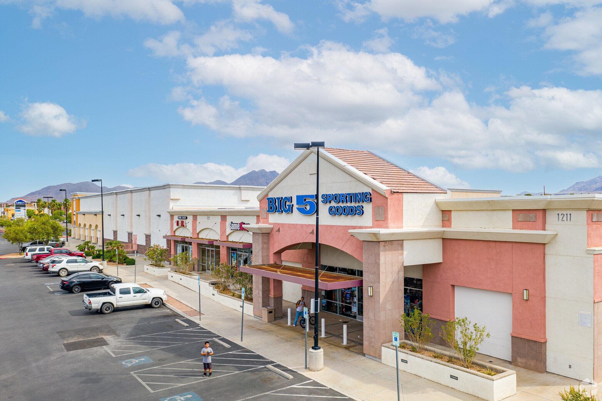 1211-1331 S Boulder Hwy, Henderson, NV for sale Primary Photo- Image 1 of 1