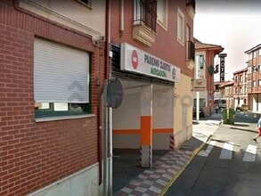 Retail in San Andrés del Rabanedo, León for lease Interior Photo- Image 2 of 6