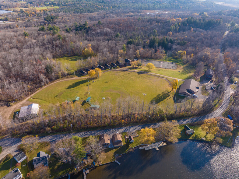 101 Michaels Rd, Hinsdale, MA for sale - Primary Photo - Image 1 of 1