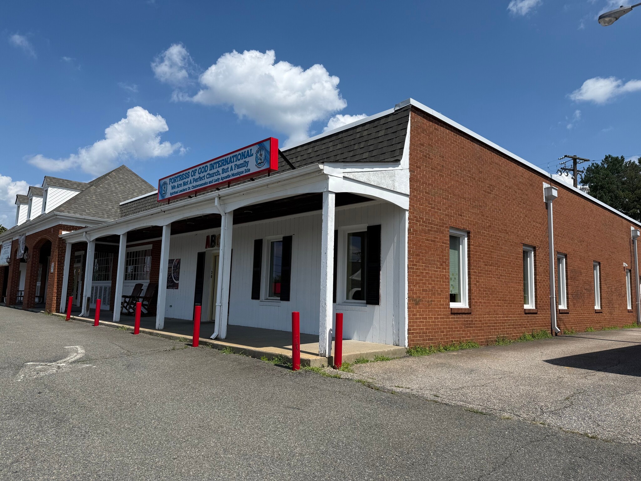 4301 W Hundred Rd, Chester, VA for lease Building Photo- Image 1 of 9