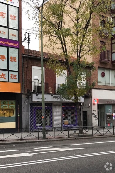 Avenida De La Albufera, 38, Madrid, Madrid for lease - Building Photo - Image 2 of 2