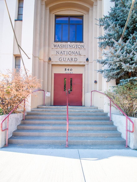 540 E Main St, Pullman, WA for lease - Primary Photo - Image 1 of 1