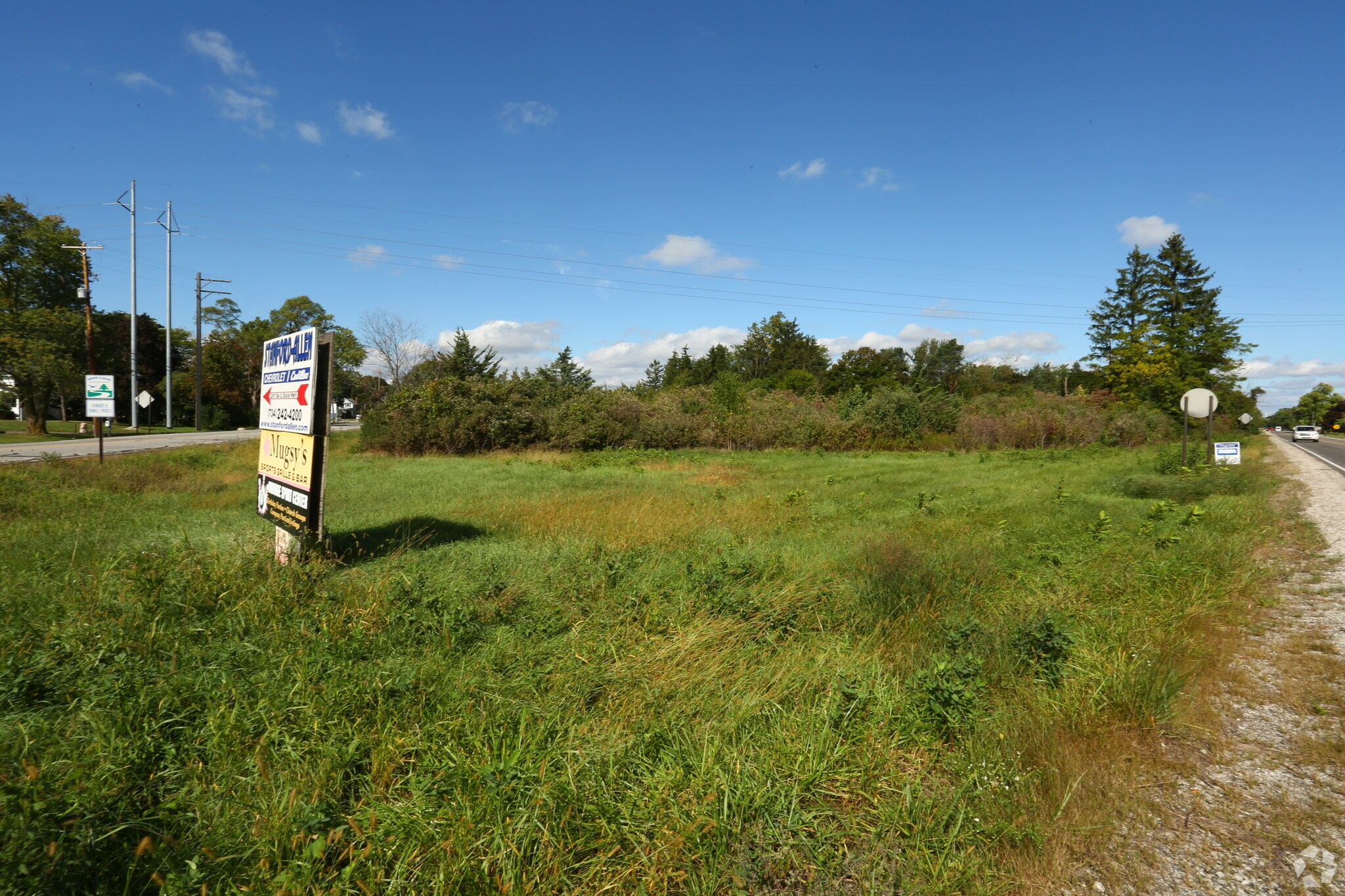 E Dunbar Rd, Monroe, MI 48161