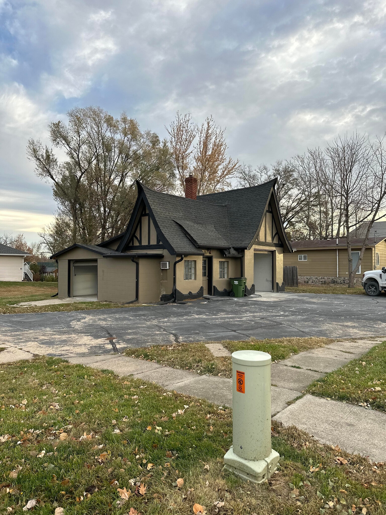 101 E 6th St, 50156 Madrid