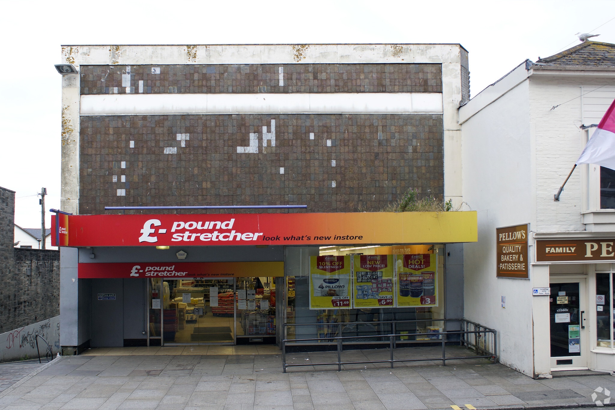 94 Market Jew St, Penzance for sale Primary Photo- Image 1 of 1