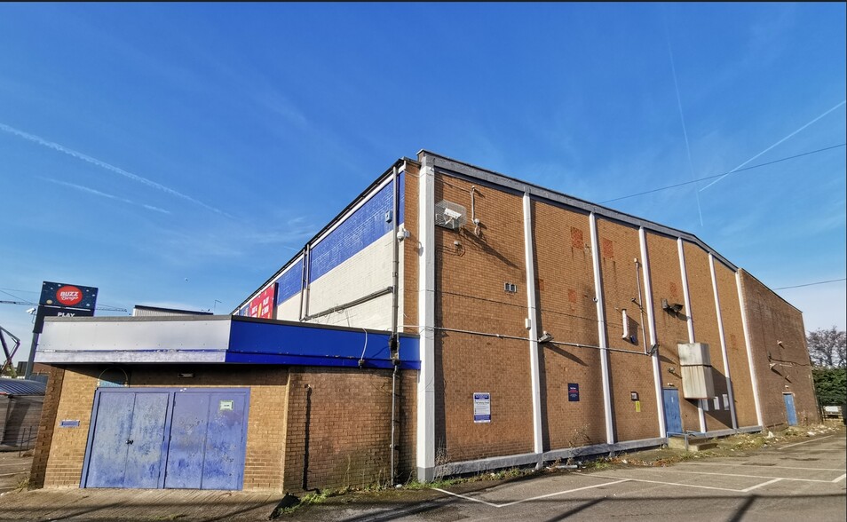 Pontefract Rd, Barnsley for lease - Building Photo - Image 3 of 5