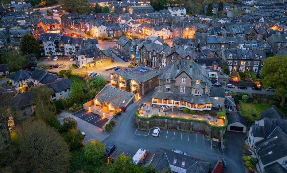 College Rd, Windermere for sale Building Photo- Image 1 of 1