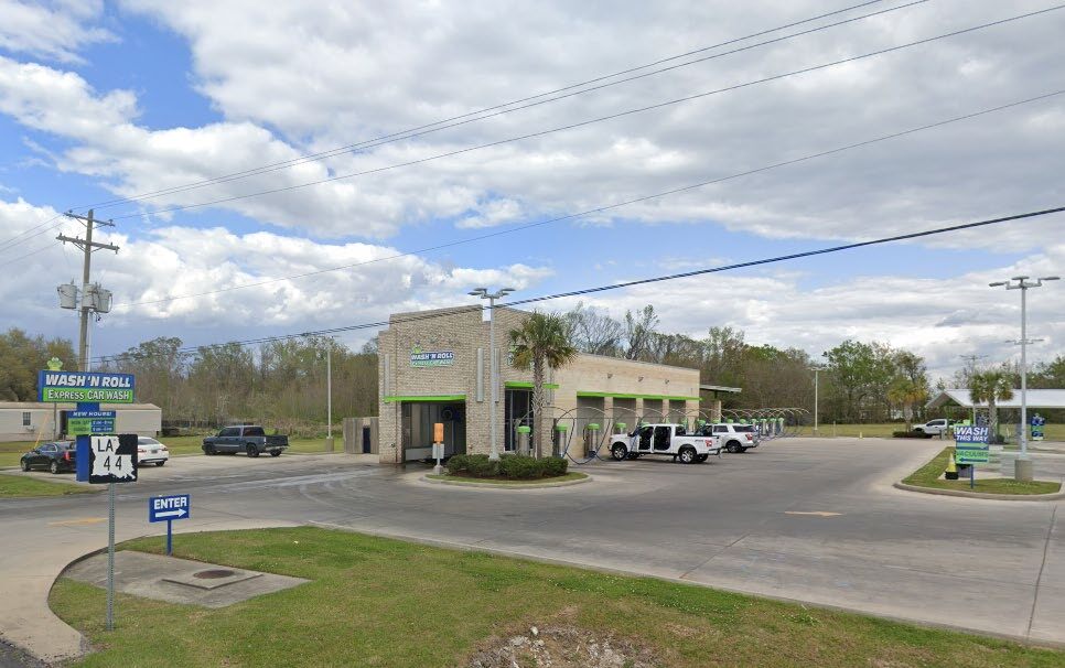 15020 Highway 44, Gonzales, LA for sale Primary Photo- Image 1 of 1