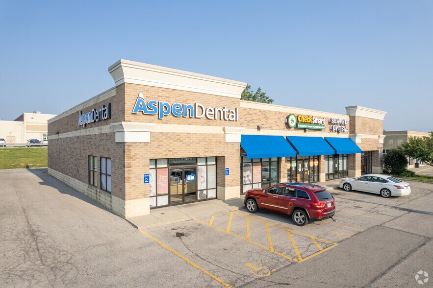 801 N Lexington Springmill Rd, Ontario, OH for lease - Building Photo - Image 1 of 5