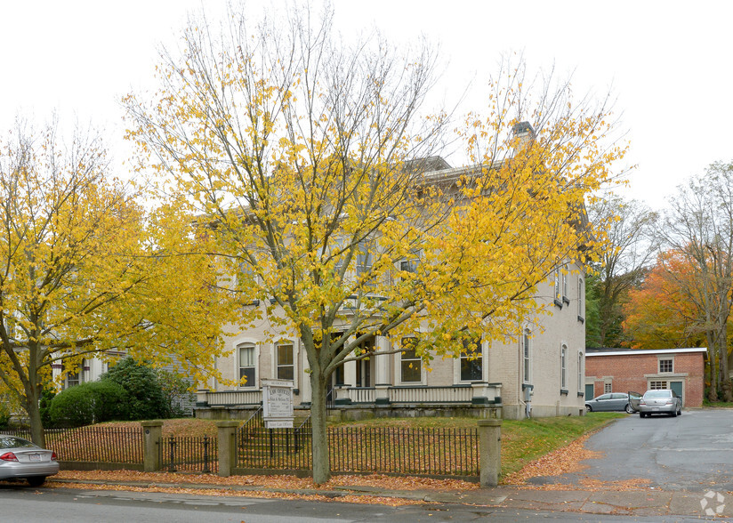 401 County St, New Bedford, MA for lease - Building Photo - Image 3 of 14