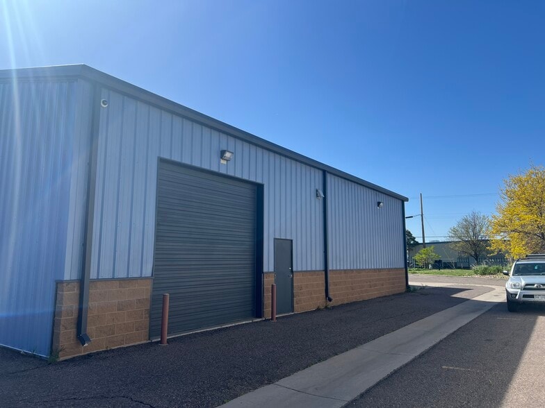 983 E 73rd Ave, Denver, CO for lease - Interior Photo - Image 3 of 19