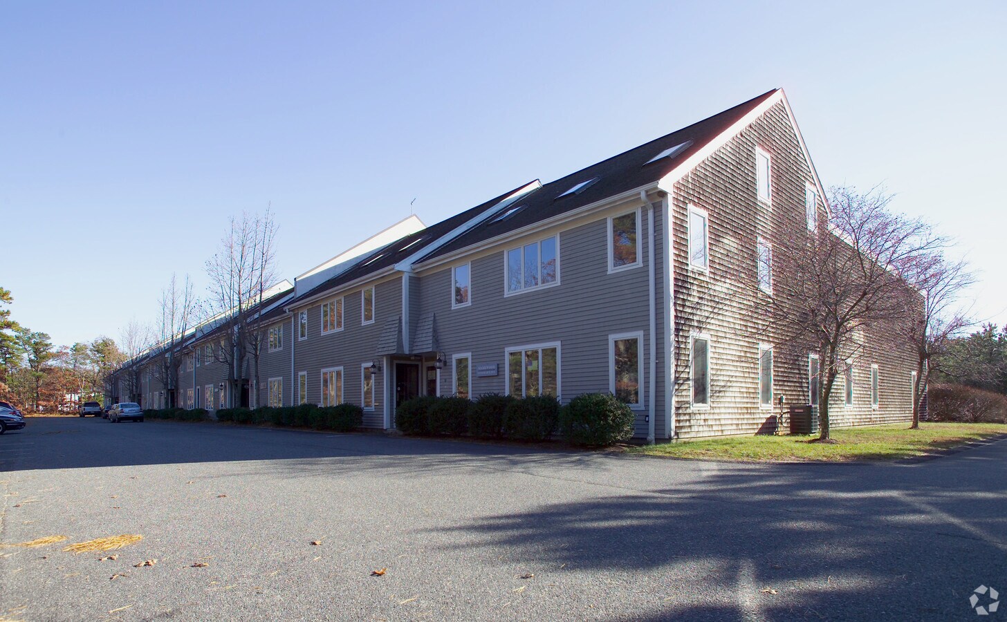 110152 Breed's Hill Rd, Hyannis, MA 02601