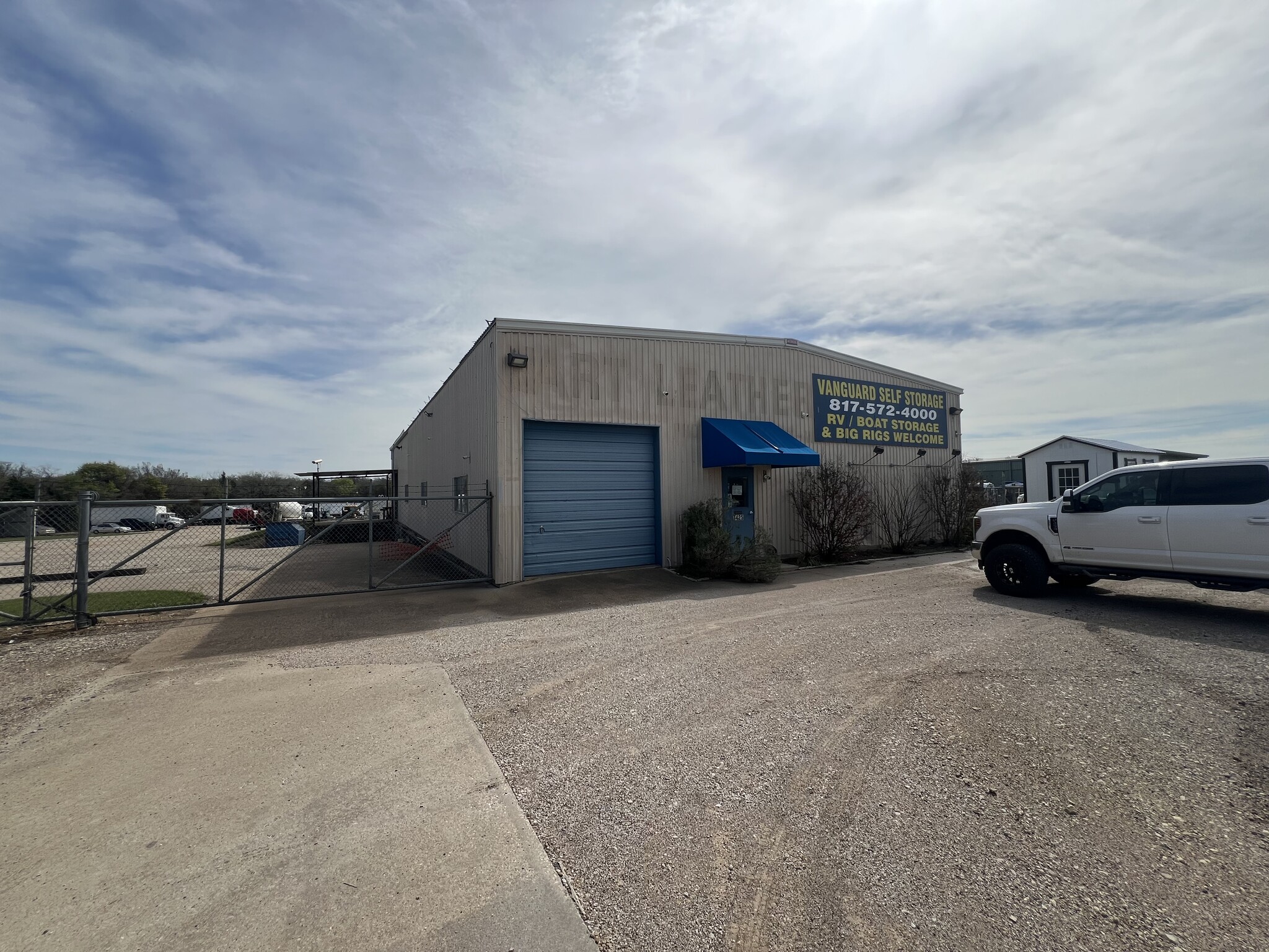 7425 S US Highway 287, Arlington, TX for lease Building Photo- Image 1 of 24