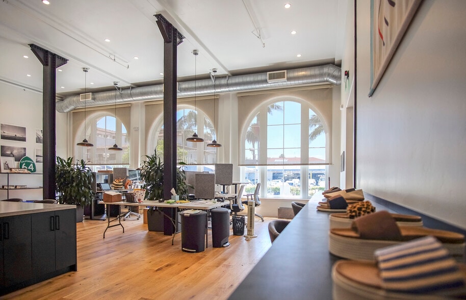 430 Chapala St, Santa Barbara, CA for lease - Interior Photo - Image 1 of 9