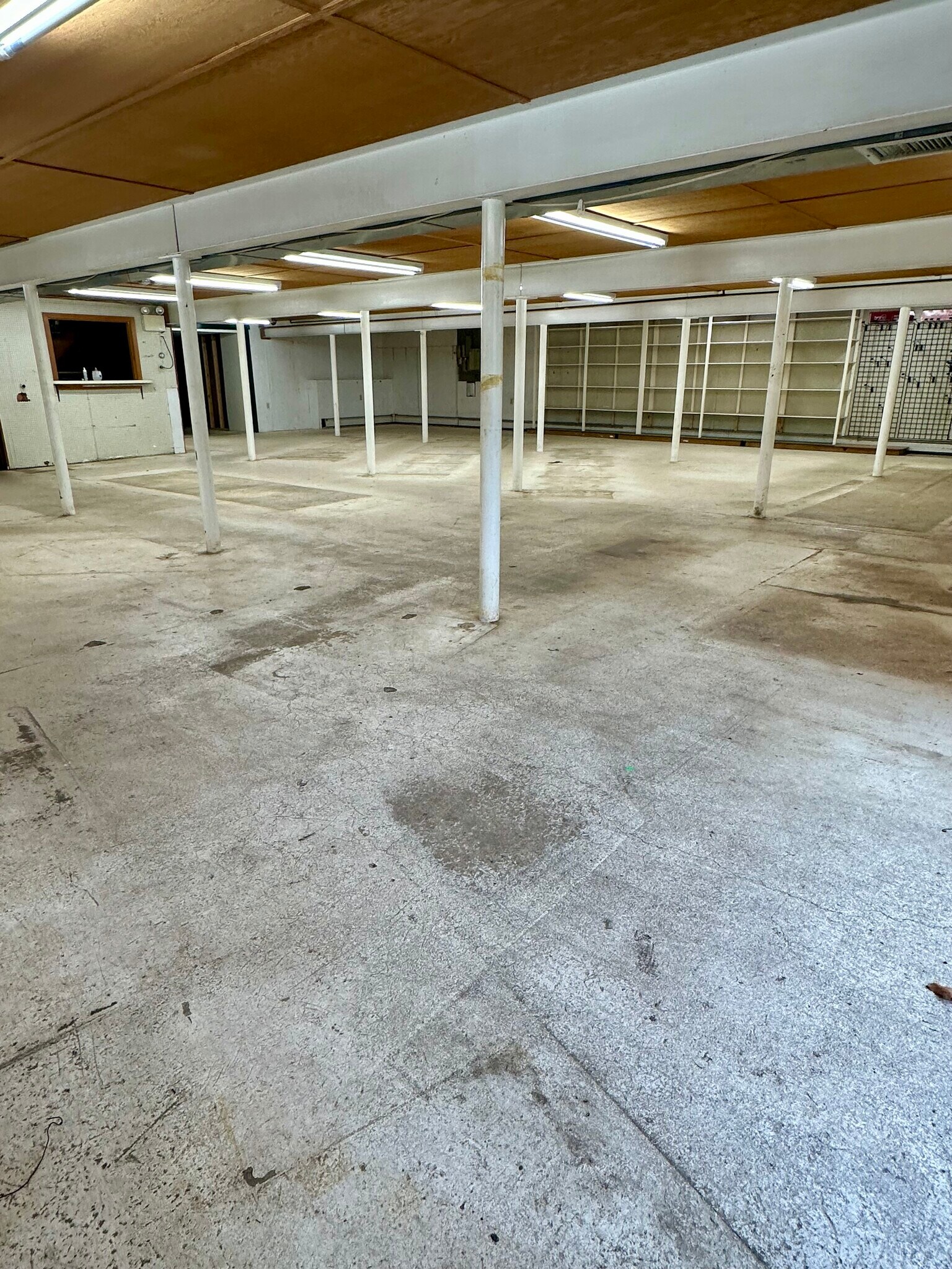 114 E Chestnut St, Bechtelsville, PA 19505 Bechtelsville Agway