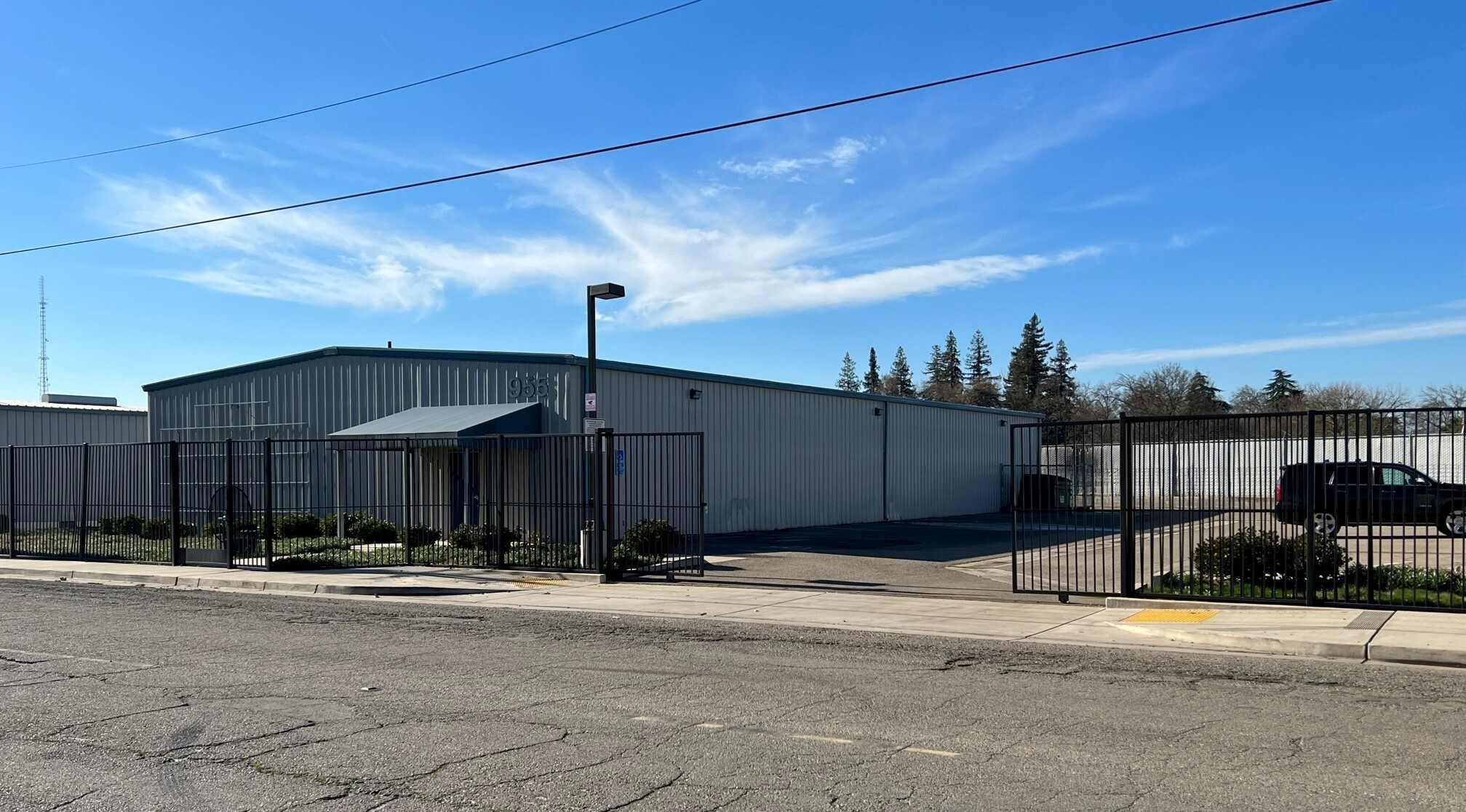 955 N Union St, Stockton, CA for lease Building Photo- Image 1 of 7