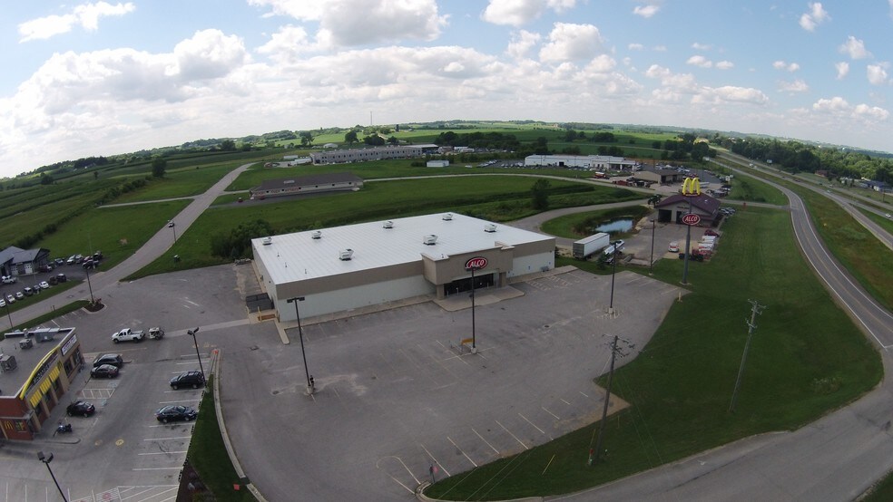 2101 180th Ave, Zumbrota, MN for sale - Building Photo - Image 1 of 1