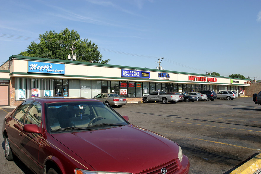 6618-6656 S Pulaski Ave, Chicago, IL for sale - Primary Photo - Image 1 of 1