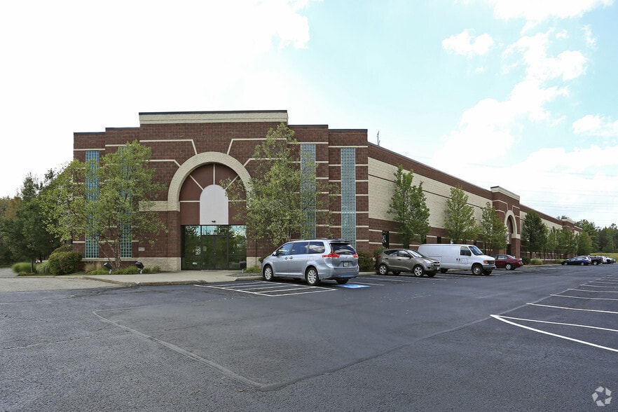 26400 Broadway, Oakwood Village, OH 44146