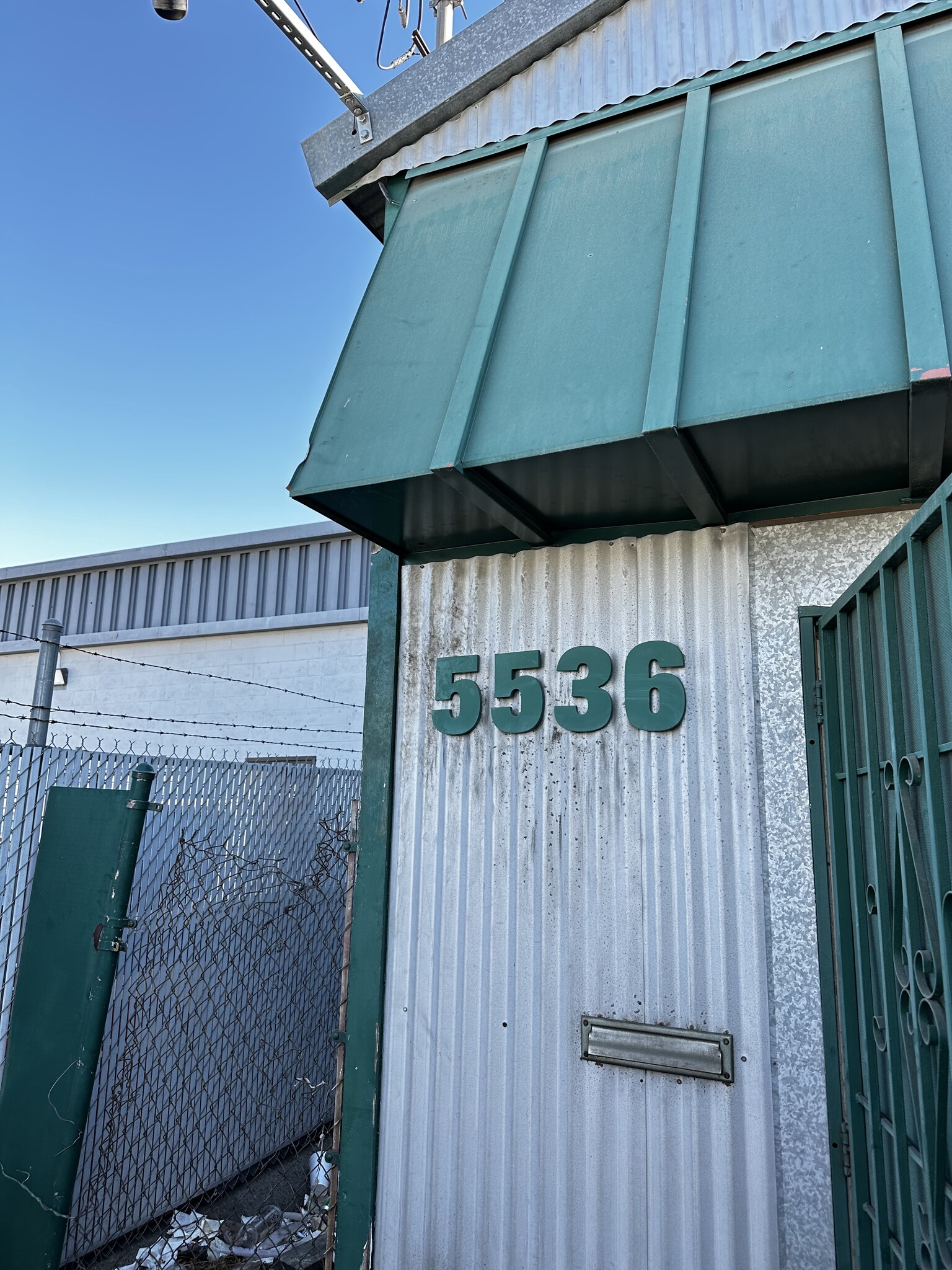 5536 Satsuma Ave, North Hollywood, CA for lease Building Photo- Image 1 of 10