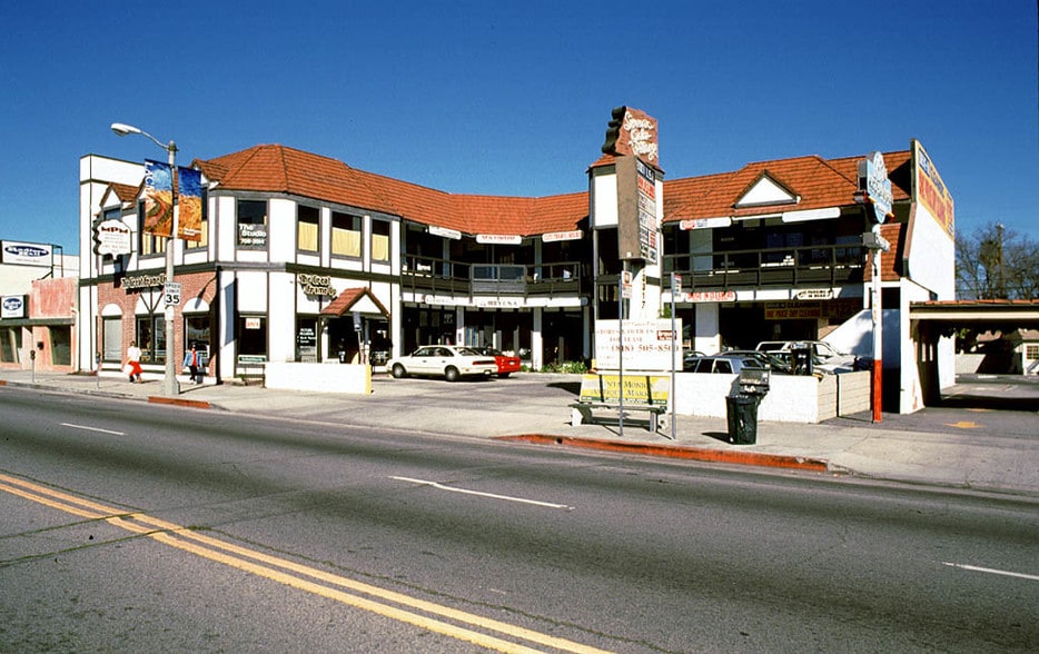 13313-13321 Ventura Blvd, Sherman Oaks, CA for lease - Building Photo - Image 2 of 16