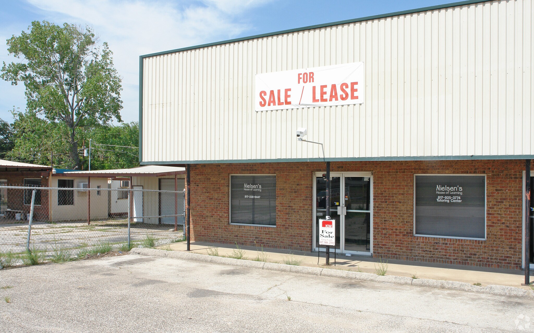 1121 Southeast Pky, Azle, TX for sale Primary Photo- Image 1 of 1