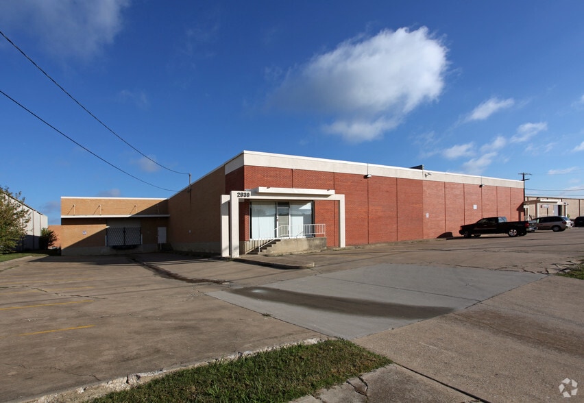 2939-2969 Reward Ln, Dallas, TX for sale - Building Photo - Image 3 of 3