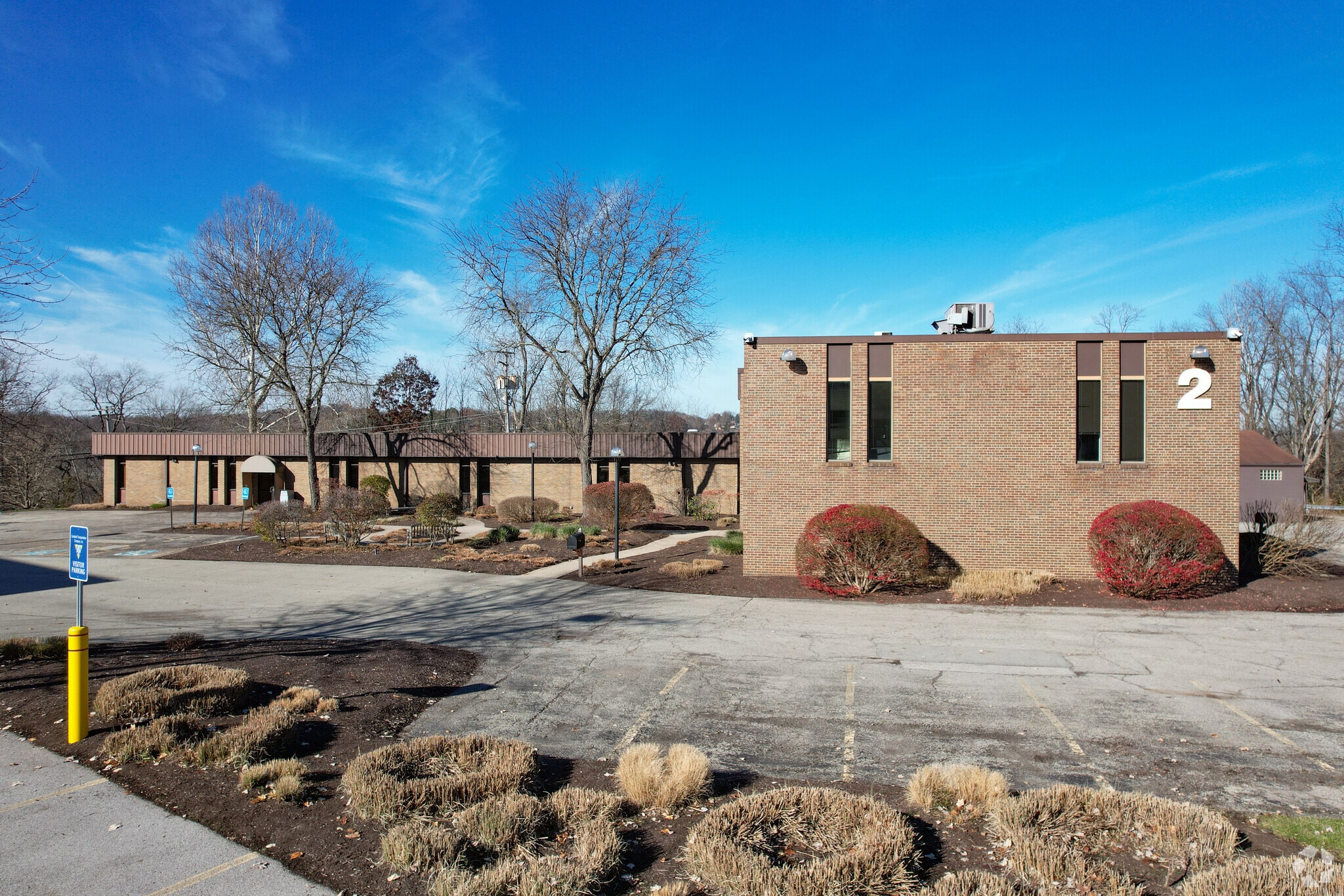 199 S Johnson Rd, Houston, PA for lease Primary Photo- Image 1 of 6