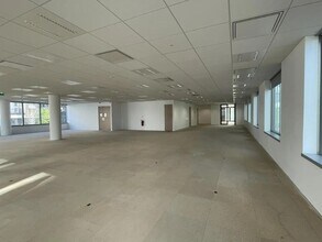 Office in Bezons for lease Interior Photo- Image 2 of 3