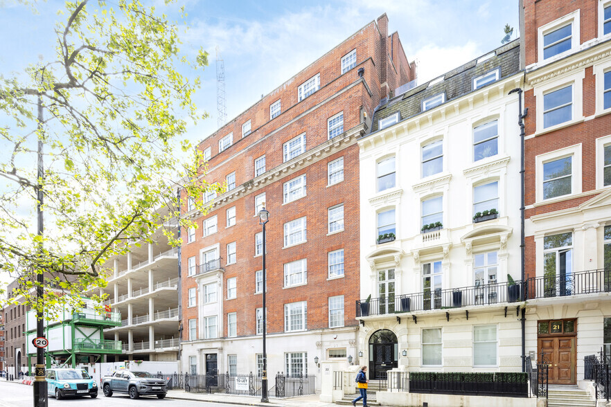 23 Buckingham Gate, London for lease - Building Photo - Image 3 of 3