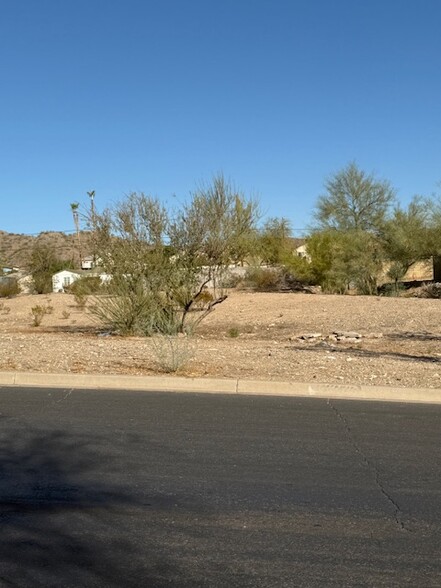 1242 Desert Cove ave, Phoenix, AZ for sale - Primary Photo - Image 1 of 1