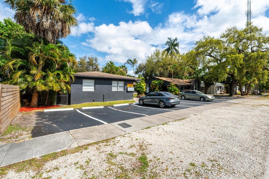 1415 SW 1st St, Fort Lauderdale, FL for sale - Building Photo - Image 2 of 27